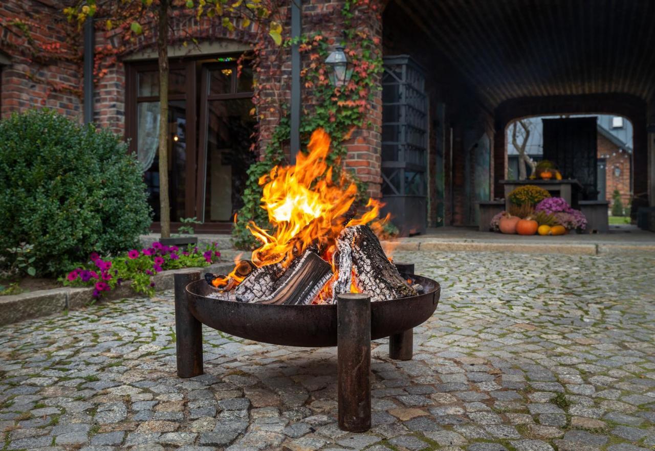 Folwark Bialych Bocianow Guest House Kamionka  Exterior photo